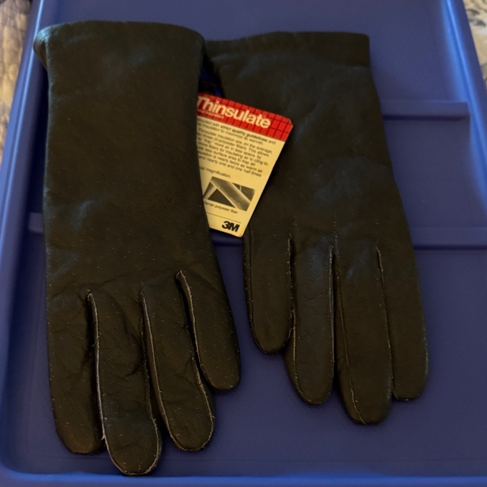 3M Thinsulate Black Faux Leather Gloves Size 6.5 - NWT
